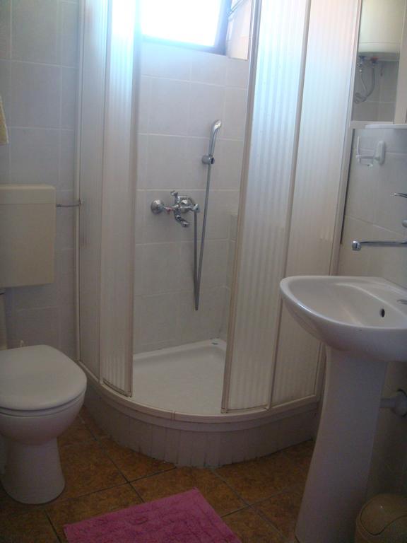 Apartman Klarin - Old Stone House Apartment Jezera Exterior photo